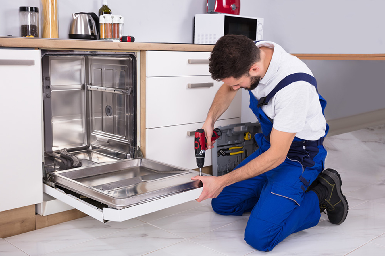 Hausgeräte-Service bei Elektrotechnik Härning GmbH & Co. KG in Weiherhammer